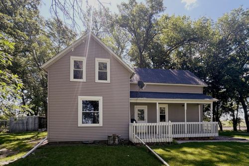 16095 Highway 5 And 25, Hamburg, MN, 55339-2035 | Card Image
