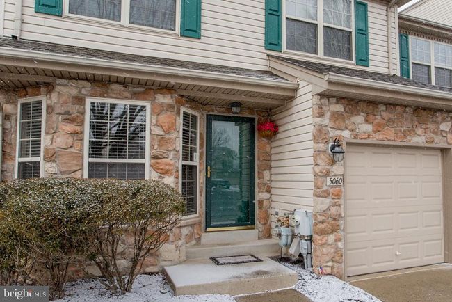5060 Sagewood Ct, Townhouse with 3 bedrooms, 3 bathrooms and null parking in DOYLESTOWN PA | Image 4