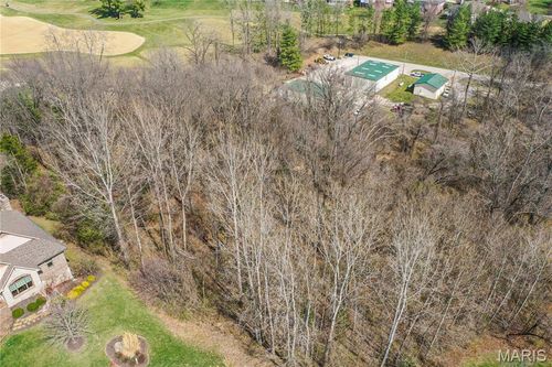 678 Saint Albans Spring Rd, Saint Albans, MO, 63073-1222 | Card Image