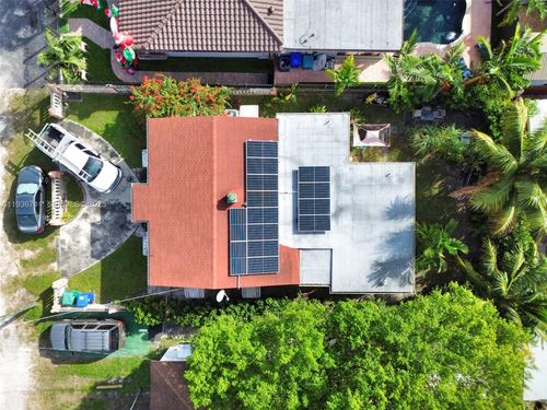 3630 Nw 4th Ter, Miami, FL, 33125-4053 | Card Image