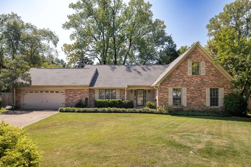 2926 Elm Ridge Cv, Germantown, TN, 38138-7147 | Card Image