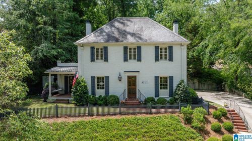 10 Memory Ln, Mountain Brk, AL, 35213-3604 | Card Image