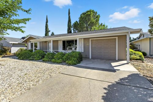 189 Lassen Cir, Vacaville, CA, 95687-3401 | Card Image
