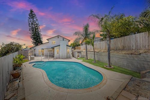 835 Plaza Taxco, San Diego, CA, 92114-7094 | Card Image