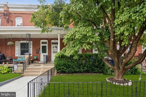 572 Hermitage St, PHILADELPHIA, PA, 19128-2602 | Card Image