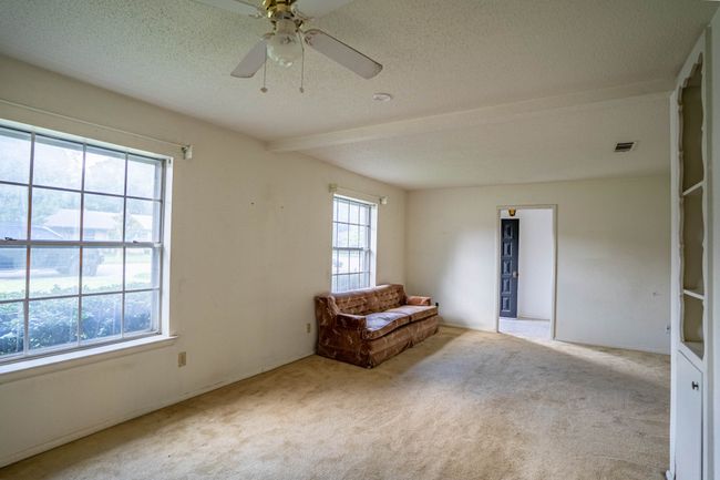 1905 Cimarron Trl, House other with 3 bedrooms, 2 bathrooms and null parking in Hurst TX | Image 8