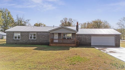 123 W Choctaw Ave, Fairland, OK, 74343-4720 | Card Image