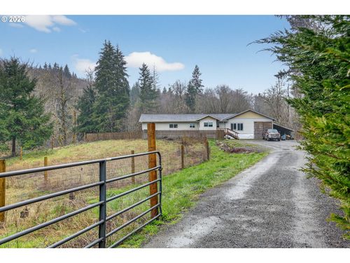 24511 Ne W H Garner Rd, Yacolt, WA, 98675-4302 | Card Image