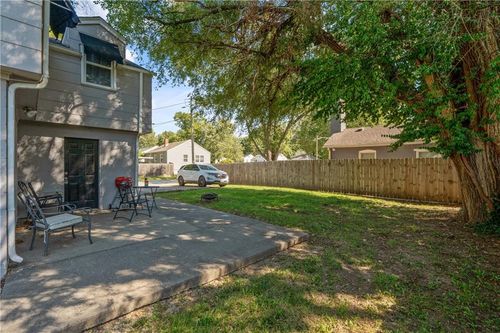 2022 S Hedges Ave, Independence, MO, 64052-2034 | Card Image