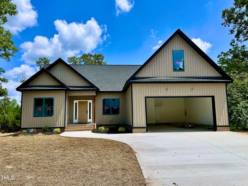 319 Dry Branch Dr, Kenly, NC, 27542-8796 | Card Image