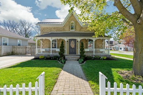 345 William St, Huron, ON, N0M1S2 | Card Image