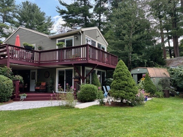 Lakeshore Dr, Bellingham, MA 02019