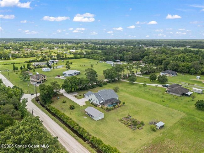 3240 Aurantia Rd, House other with 4 bedrooms, 2 bathrooms and null parking in Mims FL | Image 39