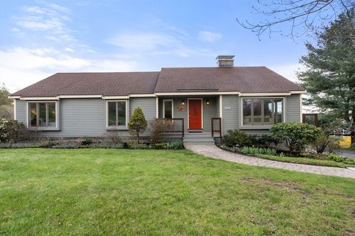 110 Whitman St, Stow, MA, 01775-1371 | Card Image