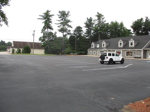 135 State Route 101a, Amherst, NH, 03031-2248 | Card Image