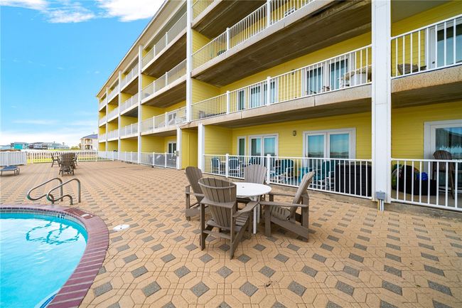 1006 - 5495 State Highway 361, Condo with 2 bedrooms, 2 bathrooms and null parking in Port Aransas TX | Image 13