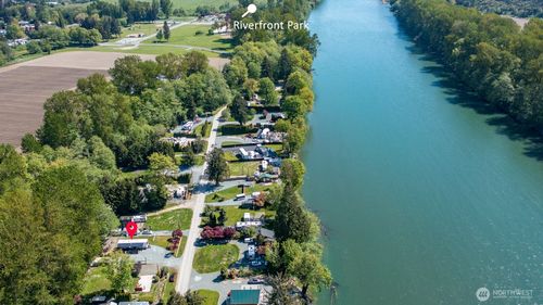 23727 Cove Rd, Sedro Woolley, WA, 98284-7984 | Card Image