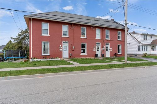 30-32-34 Victoria Avenue, Gananoque, ON, K7G2R8 | Card Image