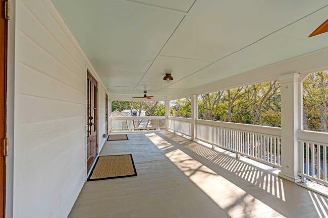 2nd story front porch | Image 28
