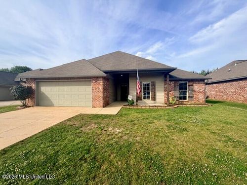 516 Brighton Trl, Florence, MS, 39073-6036 | Card Image