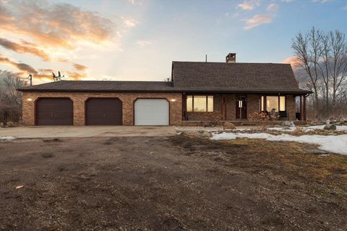 287 W Saint Charles Rd, Ithaca, MI, 48847-9615 | Card Image