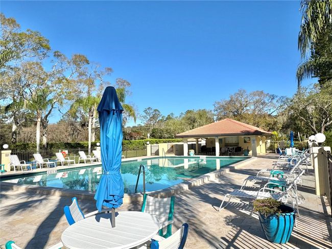 Community pool | Image 7