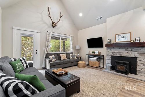 1308 Dawson Ave, McCall, ID, 83638 | Card Image