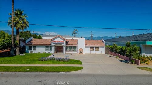 16838 Ivy Ave, Fontana, CA, 92335-3582 | Card Image