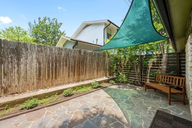102 - 3102 Glen Ora St, Condo with 1 bedrooms, 1 bathrooms and 1 parking in Austin TX | Image 22