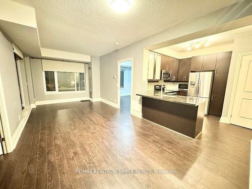 216-131 Upper Duke Cres, Markham, ON, L6G0C9 | Card Image