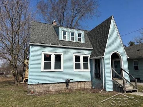 3221 Fulton St, Saginaw, MI, 48601-3115 | Card Image