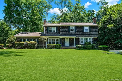 23 Whitney Gate, Smithtown, NY, 11787-1752 | Card Image