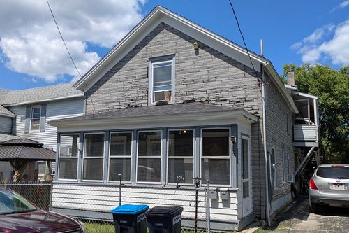 24 Southern Ave, Pittsfield, MA, 01201-4542 | Card Image