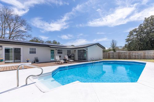 17 Oak Ln, SHALIMAR, FL, 32579-1965 | Card Image