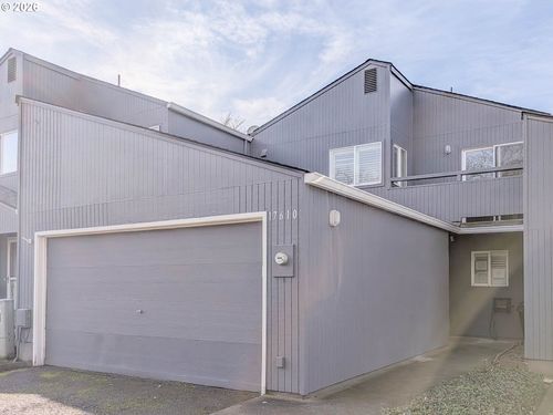 17610 Nw Rolling Hill Ln, Beaverton, OR, 97006-3240 | Card Image