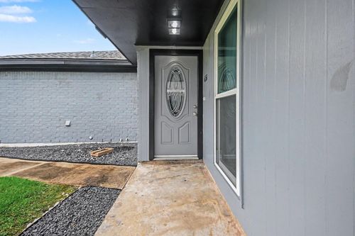 4514 36th St, Dickinson, TX, 77539-5718 | Card Image