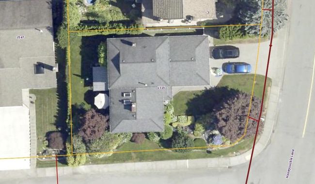 1316 Honeysuckle Lane, House other with 4 bedrooms, 3 bathrooms and 4 parking in Coquitlam BC | Image 31
