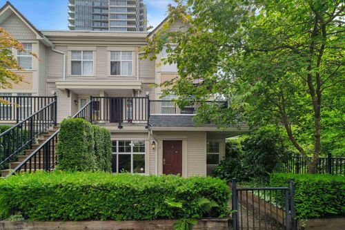 16-7071 Edmonds St, Burnaby, BC, V3N1A3 | Card Image