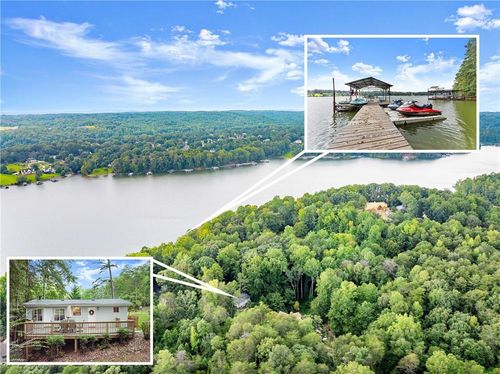 4243 Perry Dr, Gainesville, GA, 30506-3046 | Card Image