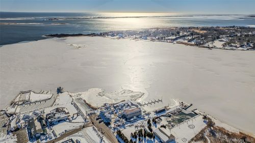 200 Atlantic Ave, East Moriches, NY, 11940-1326 | Card Image