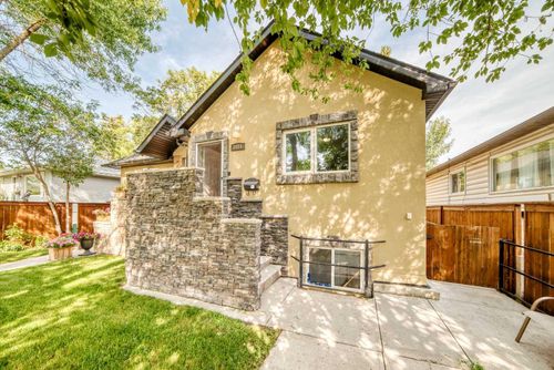 7616 23 St Se, Calgary, AB, T2C0Y1 | Card Image