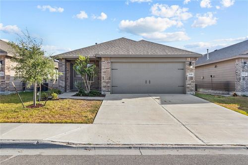 7618 Cowboy Trail Ln, Corpus Christi, TX, 78414-1435 | Card Image