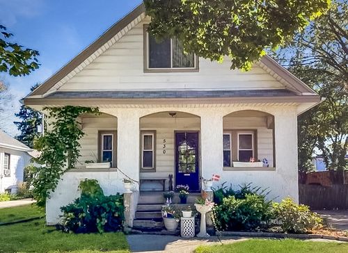 530 N 61st St, Wauwatosa, WI, 53213-4166 | Card Image