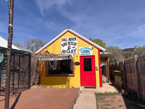 307 S Chicago St, HOT SPRINGS, SD, 57747-2323 | Card Image