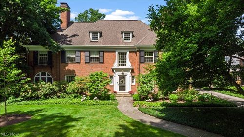 2928 Attleboro Rd, Shaker Heights, OH, 44120-1816 | Card Image
