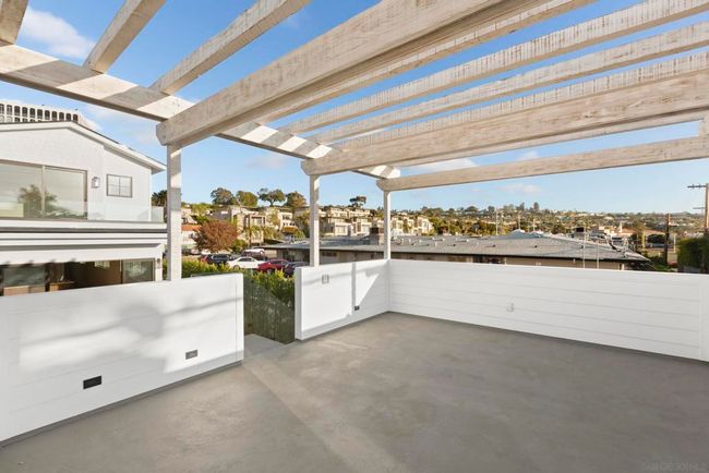 7214 Fay Ave, House other with 4 bedrooms, 3 bathrooms and 2 parking in La Jolla CA | Image 18