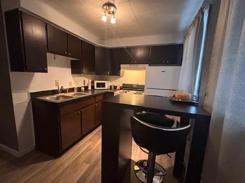 7963 E State St, Central Lake, MI, 49622-9803 | Card Image