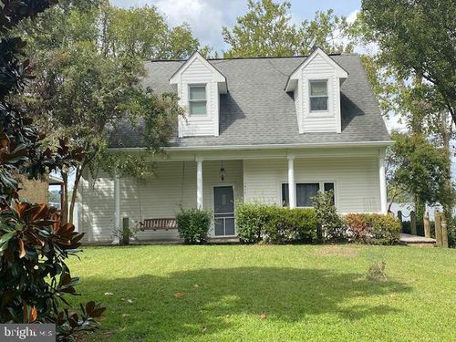 1420 Riverside Dr, Bryans Road, MD, 20616-3167 | Card Image