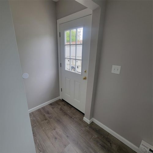 apt-1st-150 1st Ave, Huntingtn Sta, NY, 11746-1743 | Card Image
