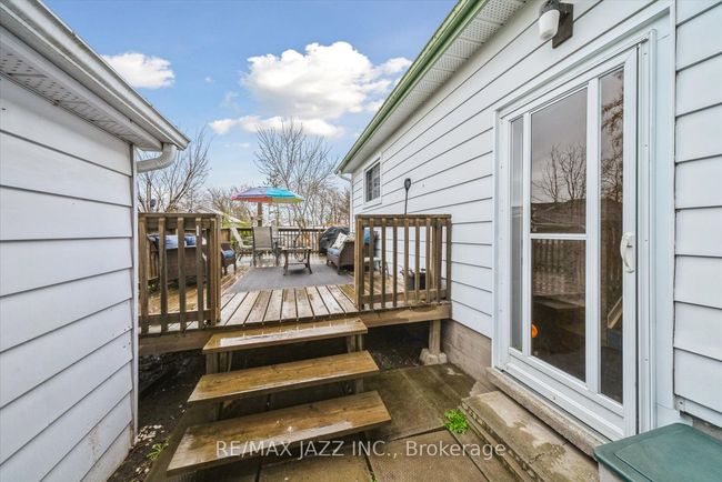 48 Campbellford Rd, House other with 3 bedrooms, 2 bathrooms and 8 parking in Stirling ON | Image 38